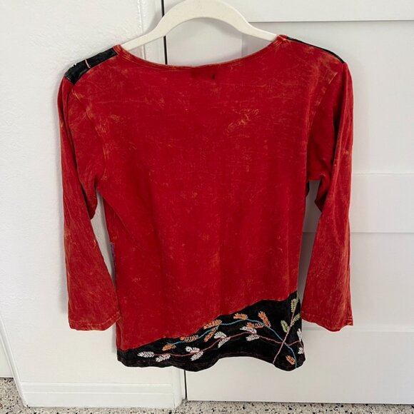 Rising International Colorful Boho Hippie Embroidered Star Patchwork Y2k Top - Picture 6 of 6